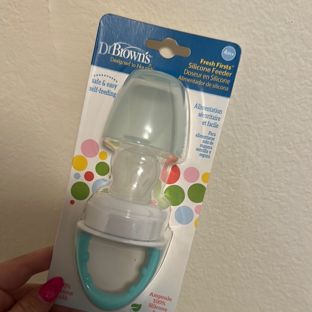 Silicone Feeder - White and Blue